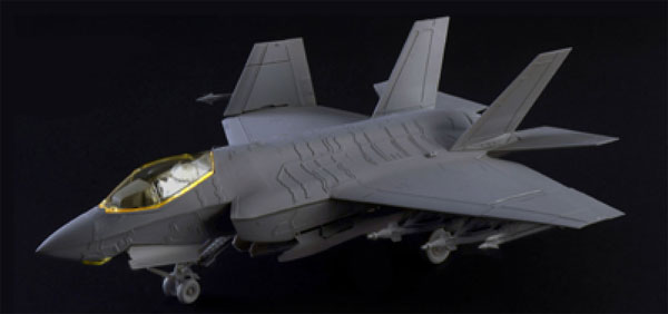 IT1469 イタレリ 1/72 アメリカ海軍 F-35C ライトニングII